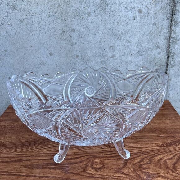 Bohemia Vintage Cut Crystal Scalloped Edge Footed Oval Bowl Vase - Picture 4 of 10